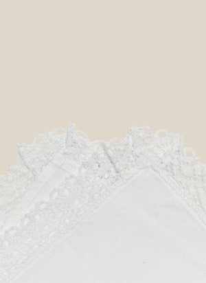 detail of lace napkin - Number 4