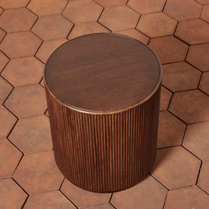 Round wooden table on a hexagonal patterned ground - Number 3