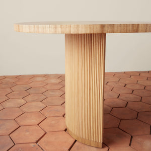 gabriella racetrack dining table detail - Number 6