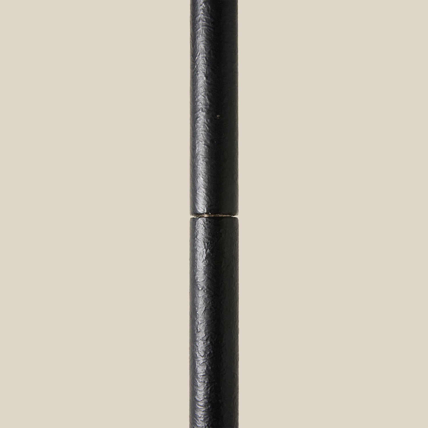 black pendant rod- Number 8