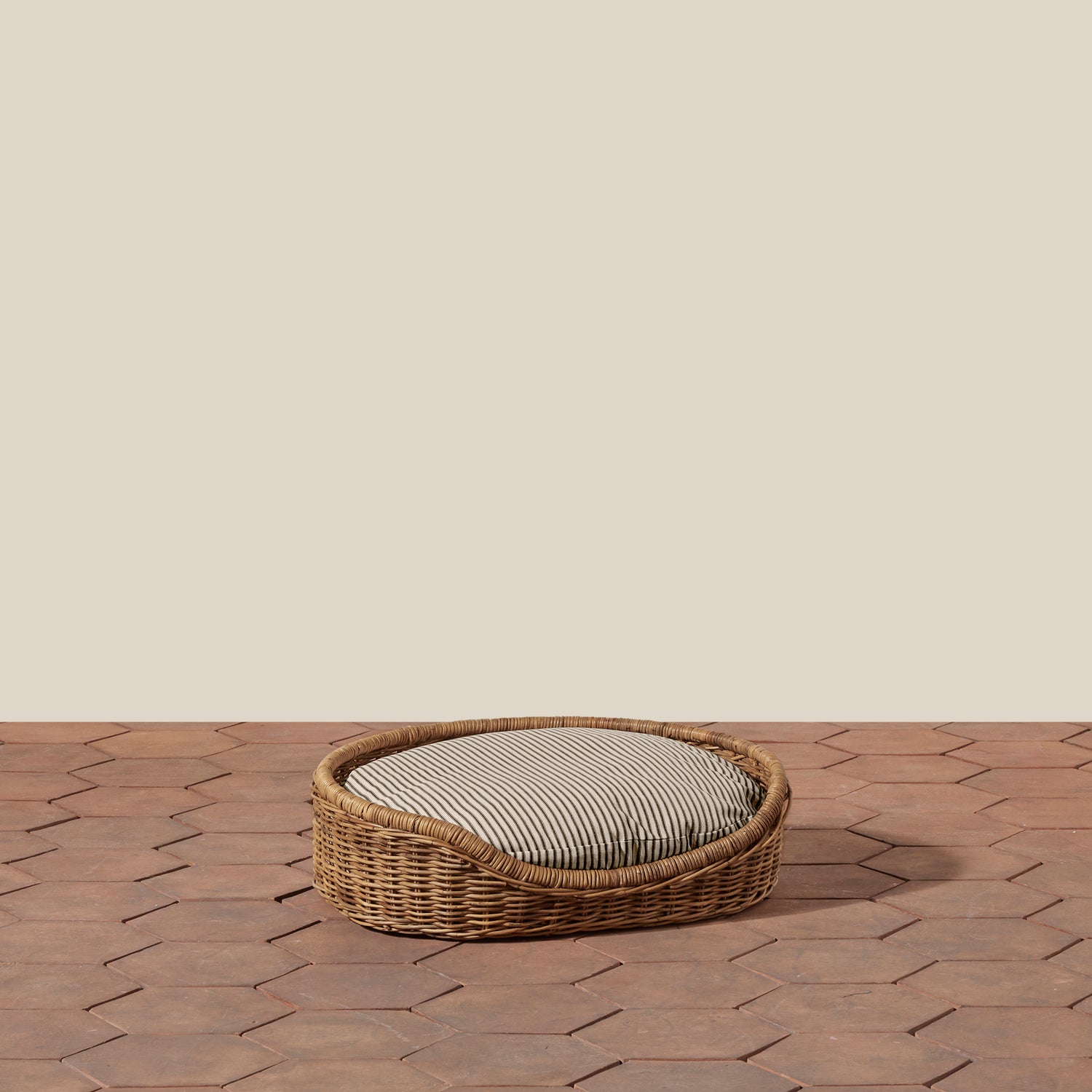 Boone Woven Dog Bed - Number 22