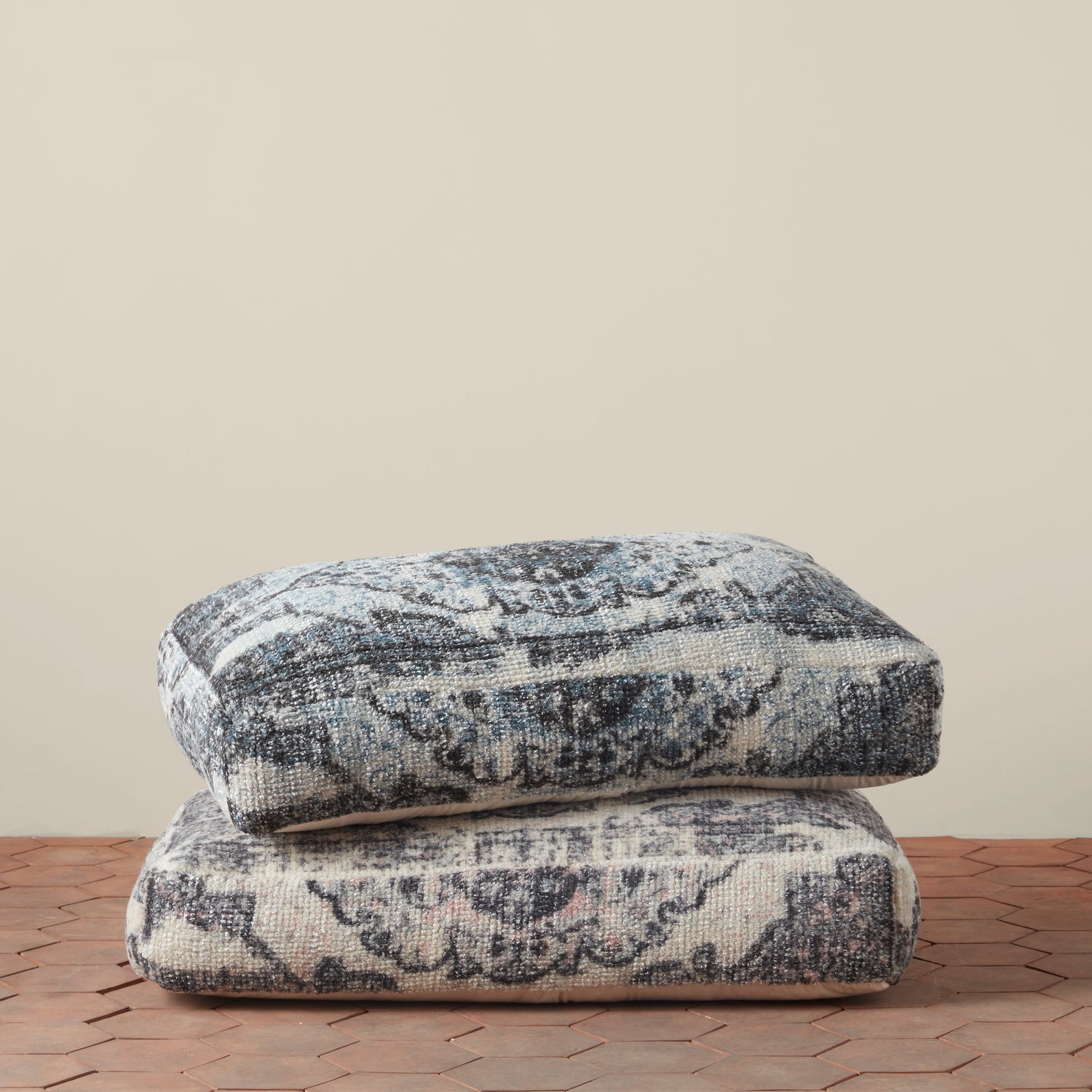 Sonora Pillow Daybed in Neutral- Number 3