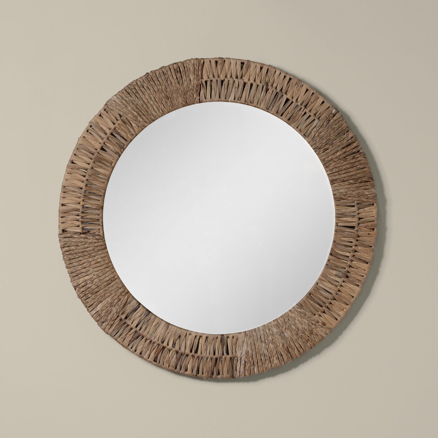 folha round mirror in natural front- Number 1