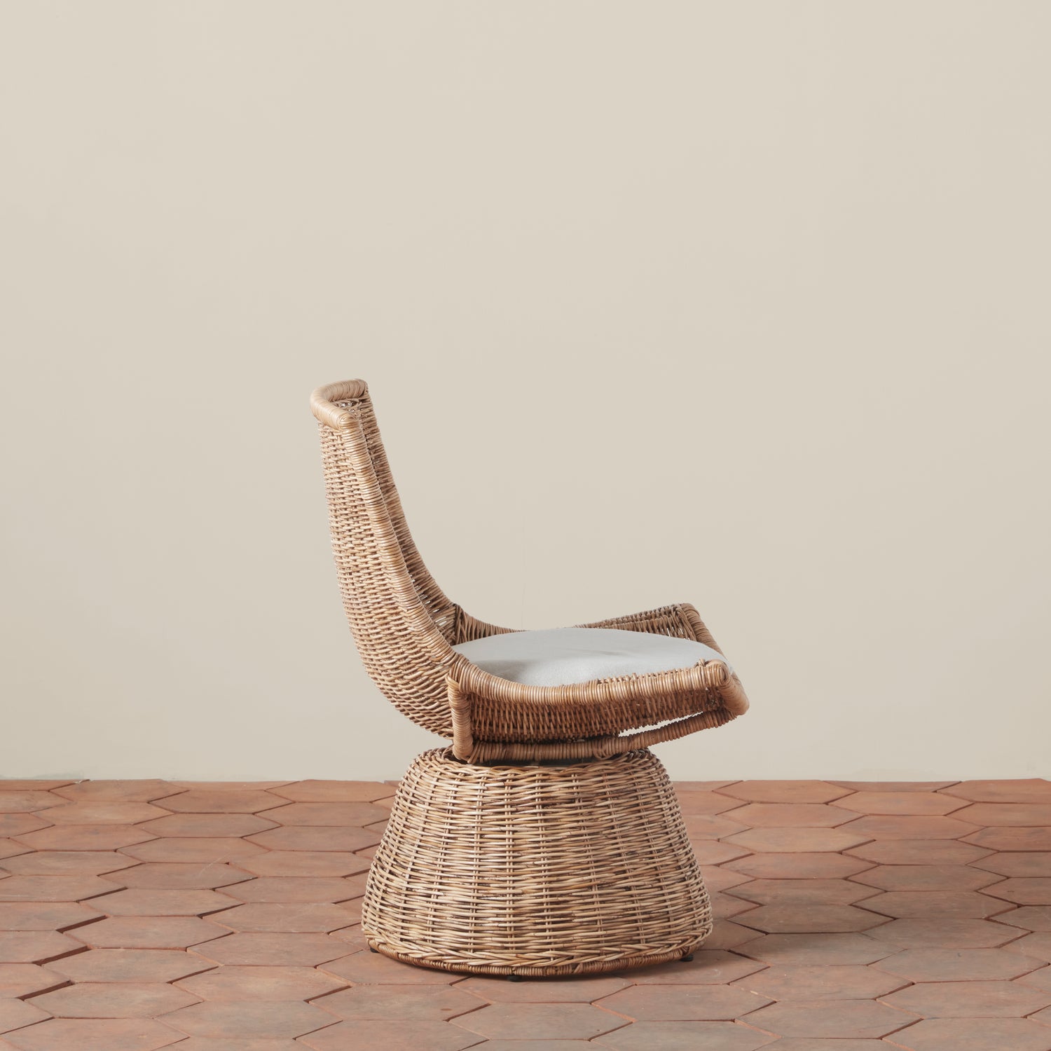 Healdsburg Small Wicker Swivel Chair- Number 6