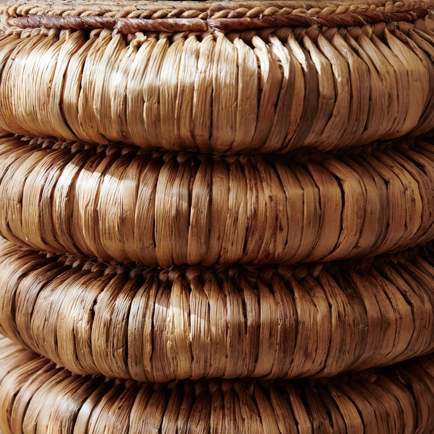 sol side table detail- Number 3