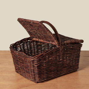 classic picnic basket open