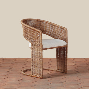 healdsburg dining chair with boucle cushion angle
