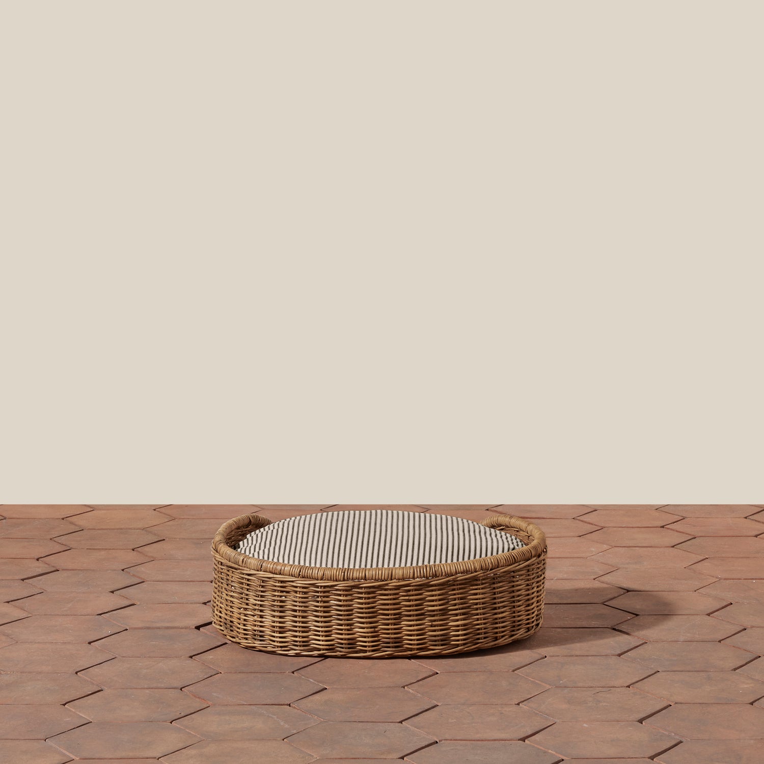 Boone Woven Dog Bed - Number 24
