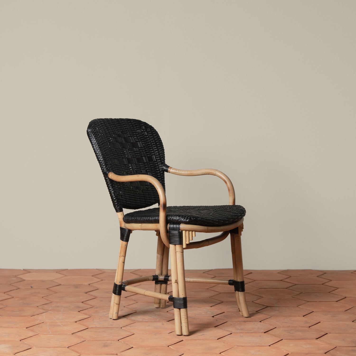 fota bistro chair in black angle